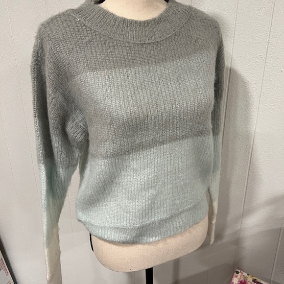 Free People Women's Sweater Gray Size XS Colorblocked Striped Pullover - Picture 2 of 8